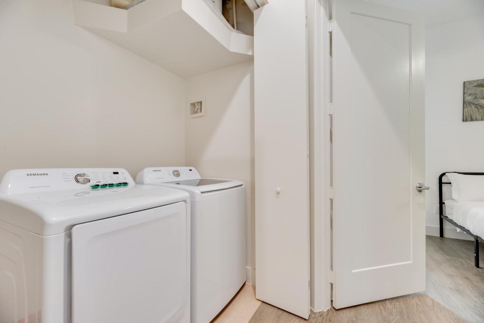 Snappy Loft Style 2Br I Gym I Parking I Workspace Dallas Exterior foto