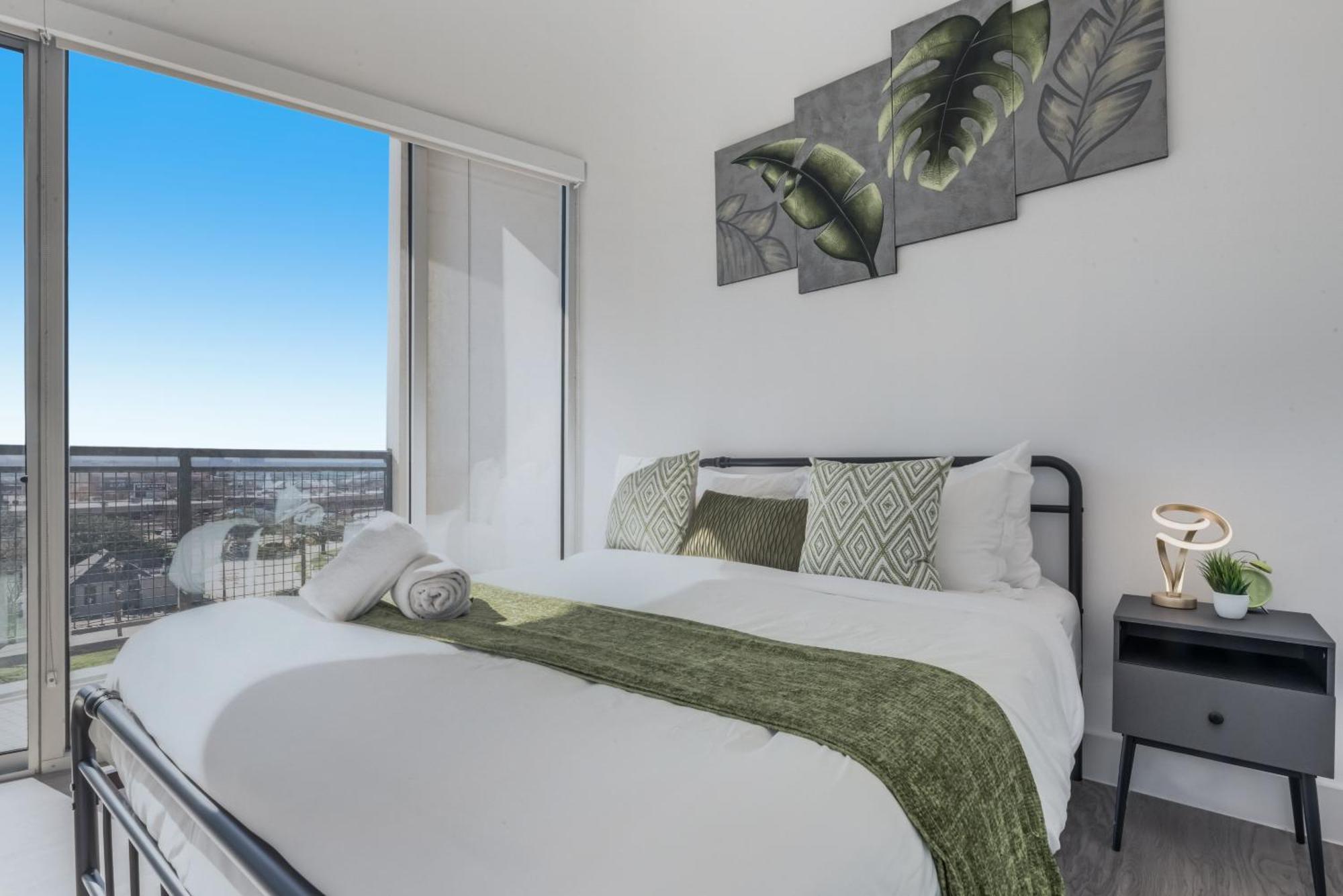 Snappy Loft Style 2Br I Gym I Parking I Workspace Dallas Exterior foto