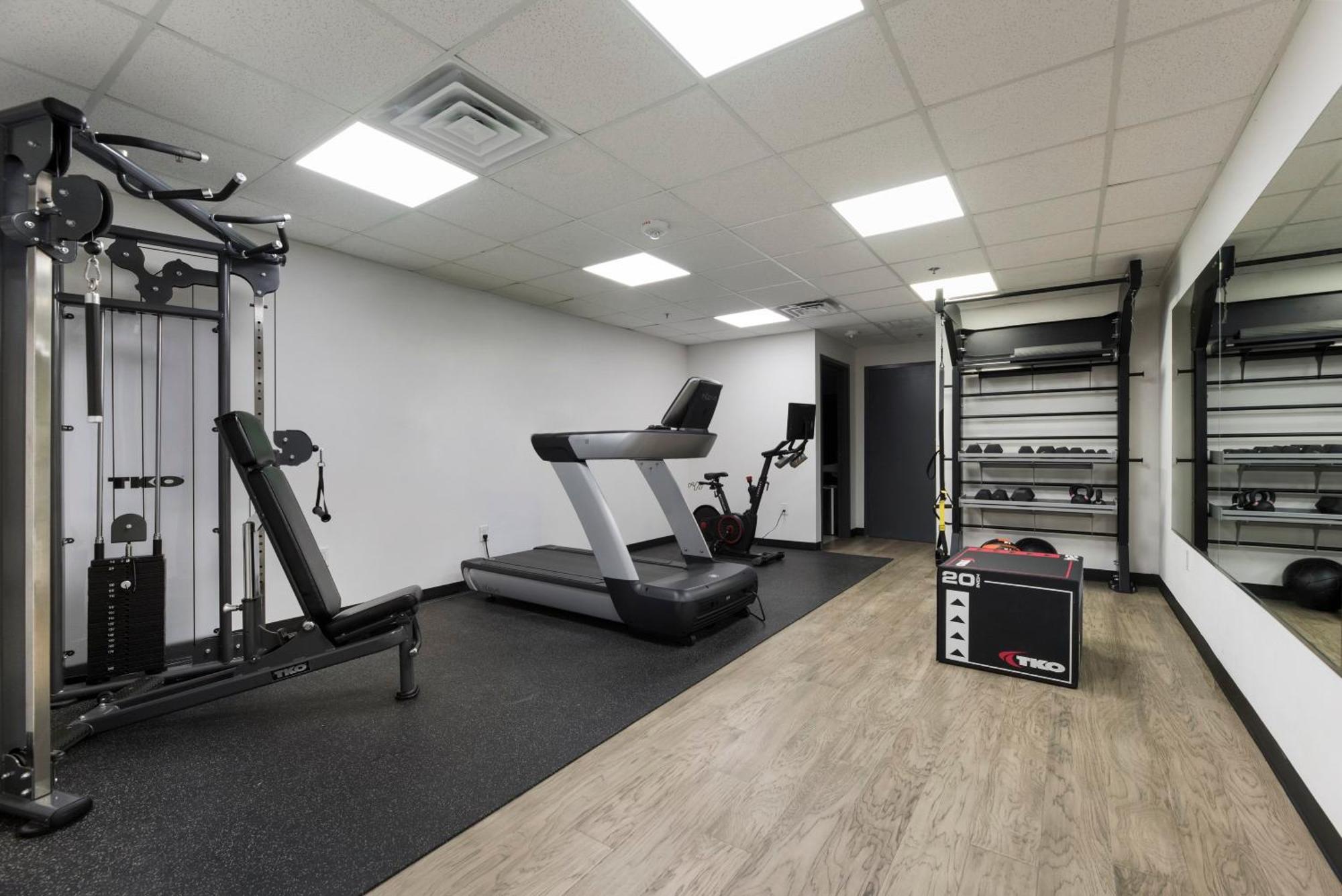 Snappy Loft Style 2Br I Gym I Parking I Workspace Dallas Exterior foto